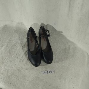 Women's Size 6.5 Black Leather Strap 2 " Heel Tap Shoes by Capezio